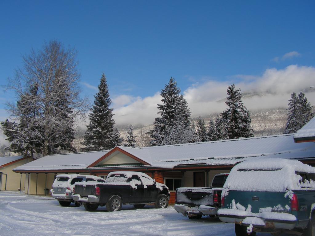 Bell Mountain Motel Mcbride Exteriér fotografie